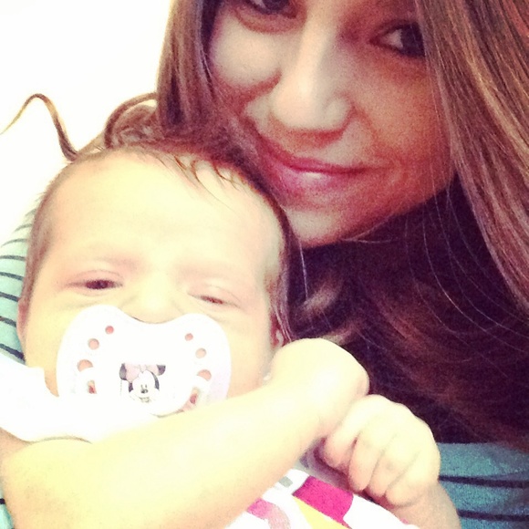 Gabby Mitchell - Poshmark Profile Picture of Gabby Mitchell (@gabbyvalgardson) on Poshmark