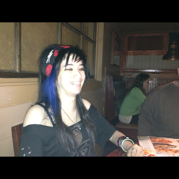 Profile Picture of Kerry Plunkett (@kerryann1114) on Poshmark