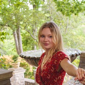 Profile Picture of Sarah Bratcher (@sarahmae113) on Pinterest