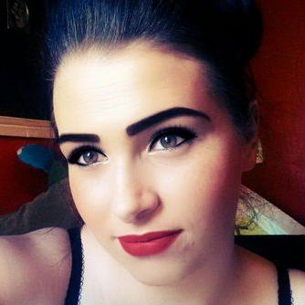 Profile Picture of Ellen Higgins (@EllenHiggins17) on Twitter