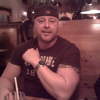 Profile Picture of Robert Headley Jr (@rheadleyjr) on Twitter