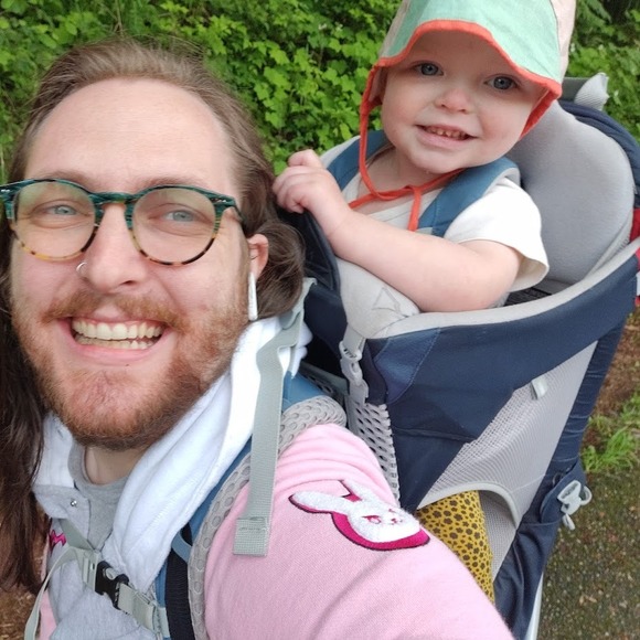 Andrew Entzminger - Poshmark Profile Picture of Andrew Entzminger (@andrewe33) on Poshmark