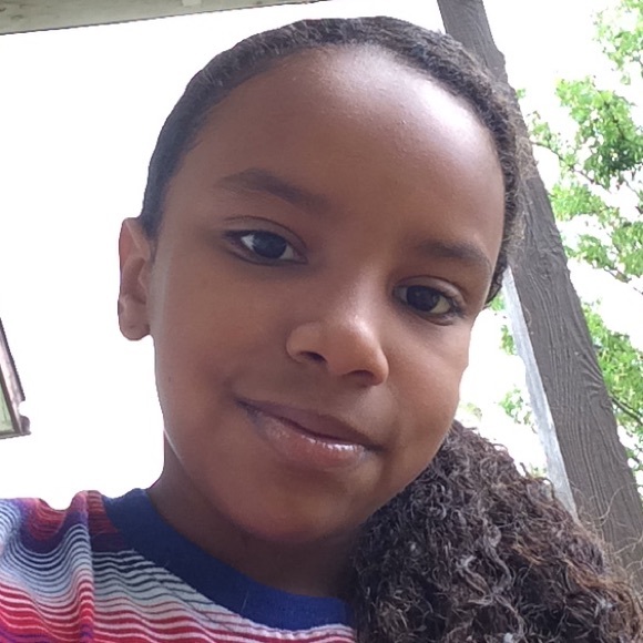 Profile Picture of Amaya Atcheynum (@amayarose10) on Poshmark