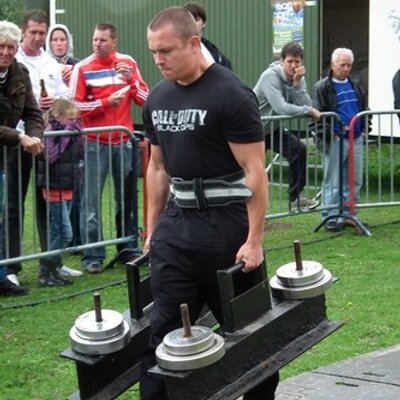 Profile Picture of Mike Van Der Tien (@mikevd10) on Twitter