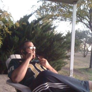 Profile Picture of Aaron Bezner (@aaron.bezner) on Facebook