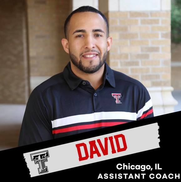 Profile Picture of David Lyons (@davlyons) on Poshmark