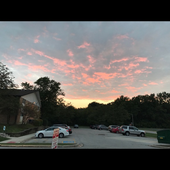 Bobbi Waters - Poshmark Profile Picture of Bobbi Waters (@bobbi1128) on Poshmark