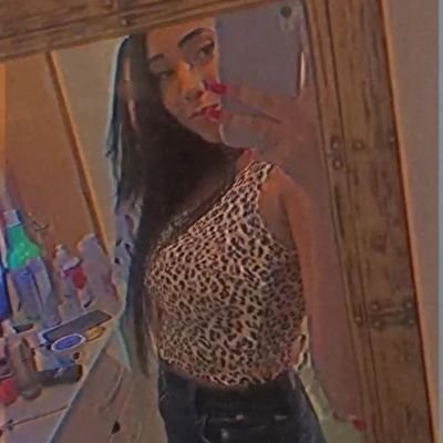 Profile Picture of Julia Paz (@jupaz_7) on Twitter