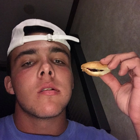 Profile Picture of David Major (@david_major) on Poshmark