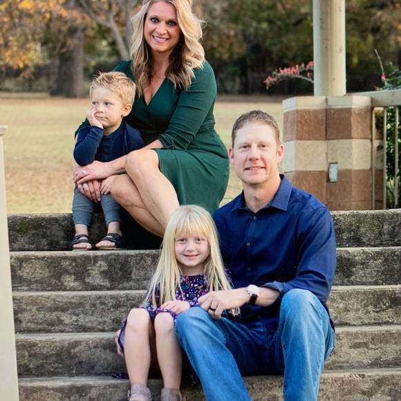 Profile Picture of August Larson (@wtbuff10) on Poshmark