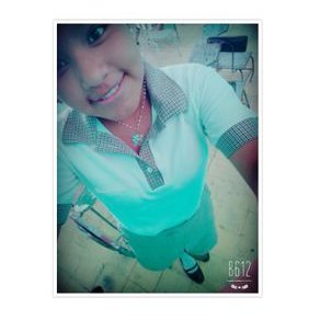 Profile Picture of Flora Vazquez (@FloraVazquez20) on Twitter