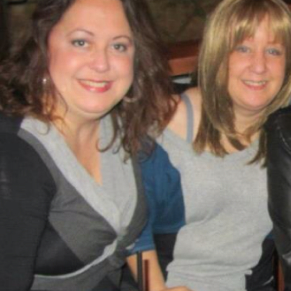 Profile Picture of Danielle Demayo (@buhomom) on Poshmark