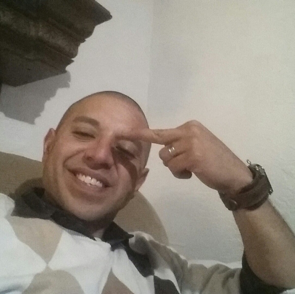 Profile Picture of Jeremy Gutierrez (@jeremygutierrez) on Poshmark