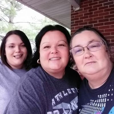Profile Picture of Connie Hacker (@ConnieHacker3) on Twitter