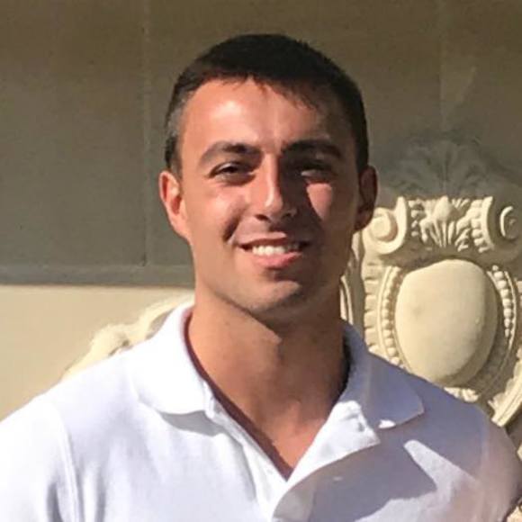 Profile Picture of Quinn Ryan (@quinnryan862) on Poshmark