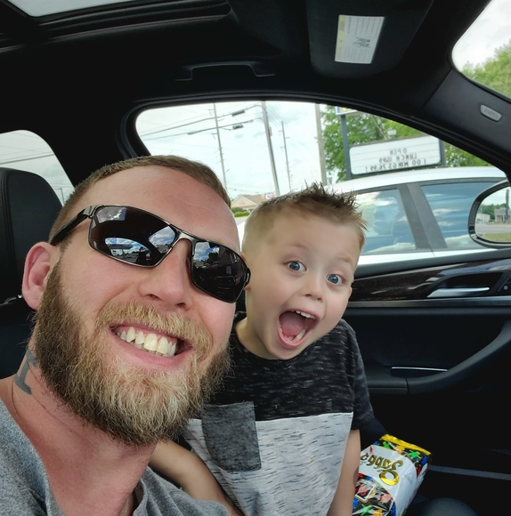 Mike Moon - Poshmark Profile Picture of Mike Moon (@mikemoon663) on Poshmark