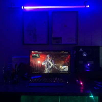 Profile Picture of Itzisaaaaac (@isaacro68204076) on Twitter