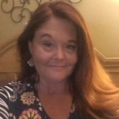 Profile Picture of Jennifer Scott Vogel (@jenvog627) on Twitter