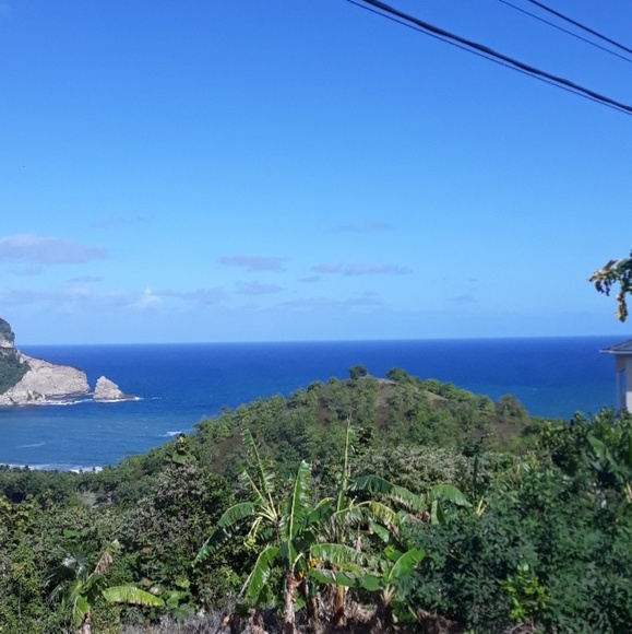 Profile Picture of Alysia Cox (@alysiacox) on Poshmark