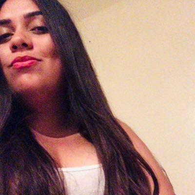 Profile Picture of Luz Lara (@luzlara676) on Twitter