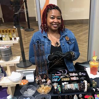 Profile Picture of Avicia Larry (Vee) (@avicia.larry.3) on Facebook