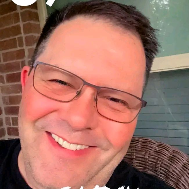 Profile Picture of Jameseden (@jameseden25) on Tiktok