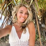 DEVYN • LEE - Instagram Profile Picture of DEVYN • LEE (@devyndarling) on Instagram