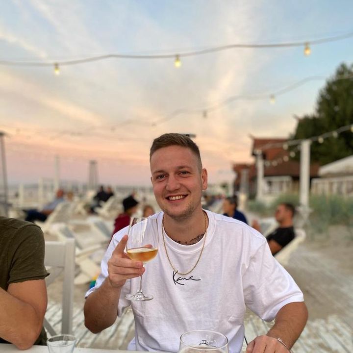 Profile Picture of Benjamin (@benjamin.art) on Tiktok