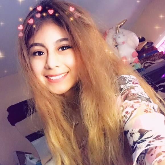 Profile Picture of Pamela Cano (@pamela333cano) on Poshmark
