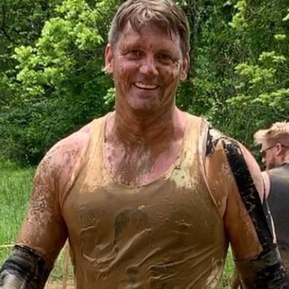 Profile Picture of Mike Hanes (@mikehanes) on Poshmark