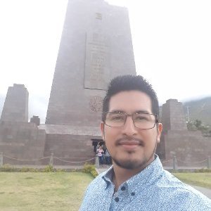 Profile Picture of Michael Vicente Riofrio (@MichaelvRiofrio) on Twitter