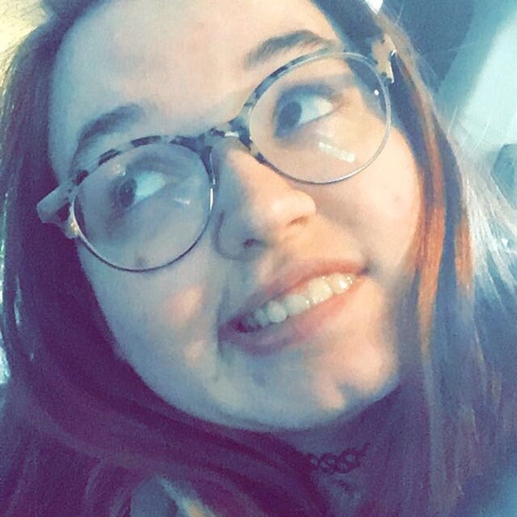 Profile Picture of Jackie Mcgee (@jammingjacks) on Poshmark