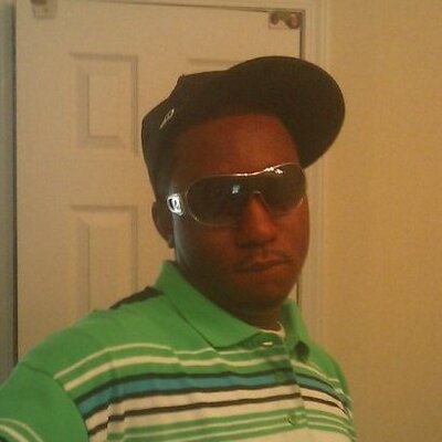 Profile Picture of Kenneth S. Riggins (@@RichBoy_1987) on Twitter