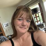 Profile Picture of Crystal Rozenberg (@crystal.rozenberg) on Facebook