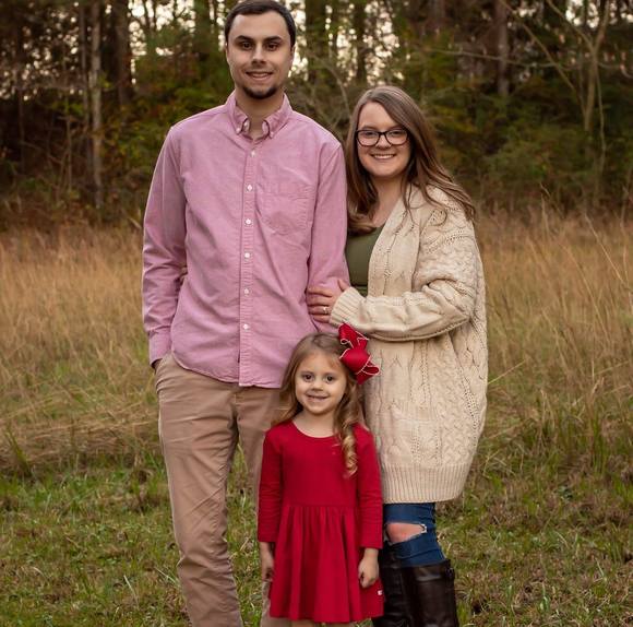 Profile Picture of Lauren Hilley (@dhschic2012) on Poshmark