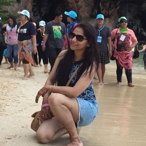 Profile Picture of Aparna Pandey (@aparnapandey4) on Twitter