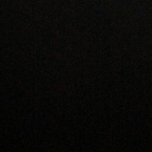 Profile Picture of William Edison (@wedison8) on Poshmark