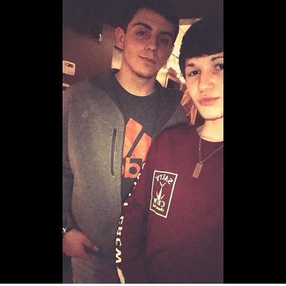 Profile Picture of Craig Austin (@craig_austin) on Poshmark