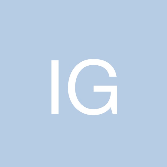 Profile Picture of Ian Grosh (@iangrosh) on Poshmark