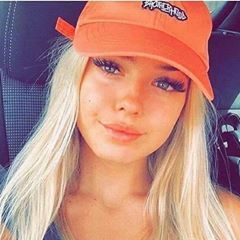 Profile Picture of Clara Clay (@claraclay) on Tiktok