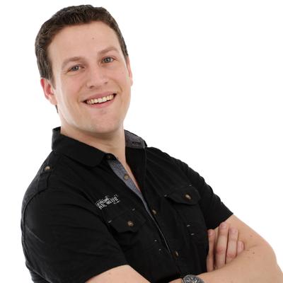 Profile Picture of DJ Andrew Marston (@DJAndrewMarston) on Twitter