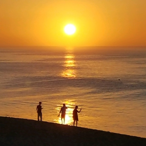 Profile Picture of Diana Dohmen (@sparky690) on Poshmark