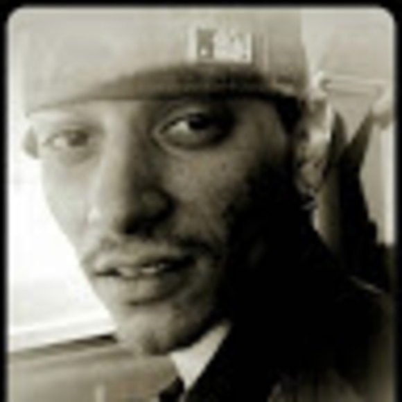 Profile Picture of Antonio claudio Michael (@antoniocm1983) on Poshmark