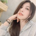 Profile Picture of Lori Luo (@lori.bing) on Instagram