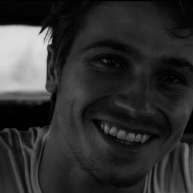 Profile Picture of 𝐑.𝐖. 𝐇𝐚𝐫𝐩𝐞𝐫 (@red_bowman_) on Twitter