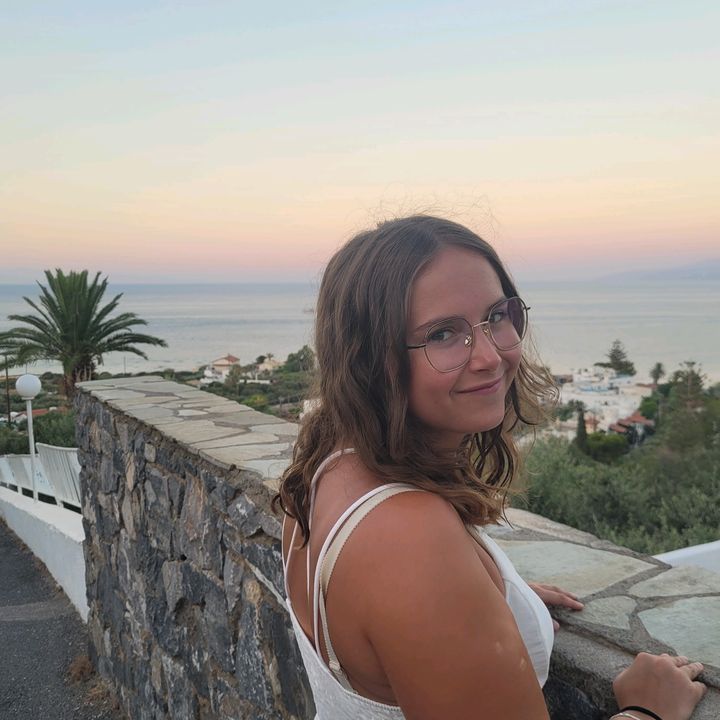 Profile Picture of Alexia Bll (@alexiabll) on Tiktok