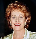 Profile Picture of Lynn Redgraveon Wikipedia