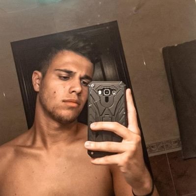 Profile Picture of Danny 🦁 (@Danny_Rocha6) on Twitter