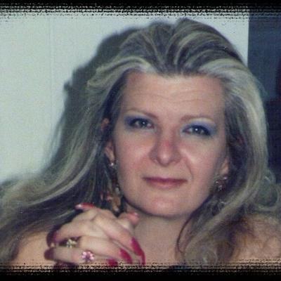 Profile Picture of Melanie.V.Taylor (@MelanieVTaylor) on Twitter