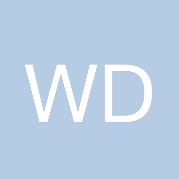 Profile Picture of Wendy Dybas (@wdybas) on Poshmark